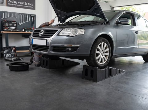 Rampa najazdowa PITSTOP komplet 2 sztuk do 5T